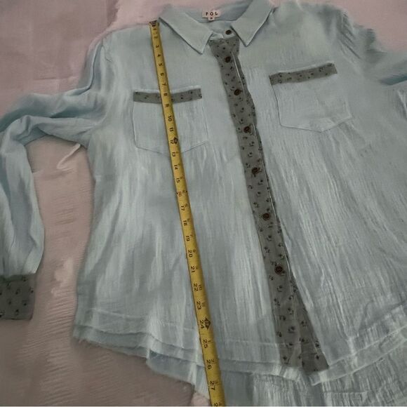 NWOT POL Light Blue Button-Up Shirt size S - Picture 7 of 11